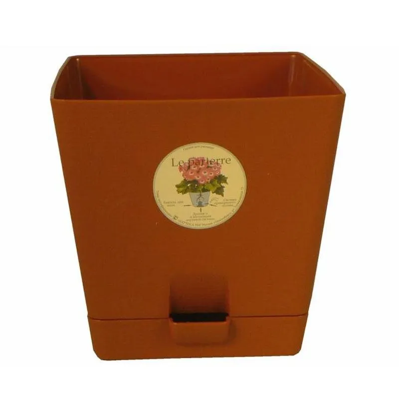 Кашпо пластиковое Квадрат, колричневое, 17х14см, 3л; Россия