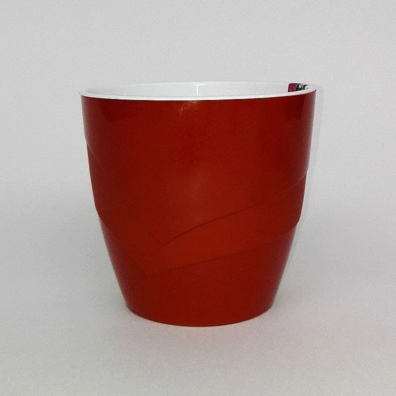 Горшок пластиковый Грация, коричневый, 13,5х13см, 1,2л; Россия