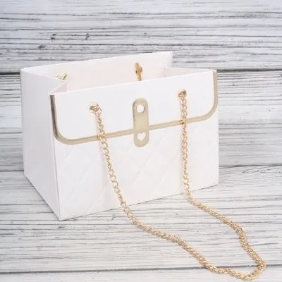 Сумка с металлической ручкой Гламур 10х15х10,5см