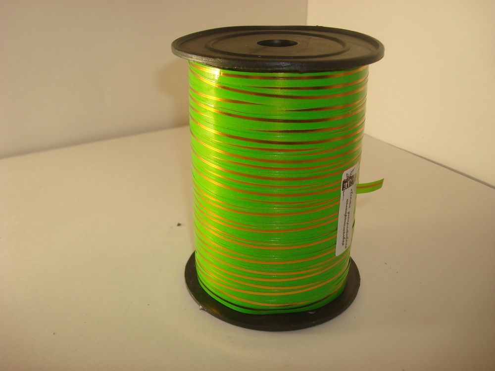 Лента в бобине пластик с золотой полоской, 5ммх225м; Россия