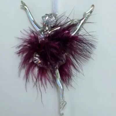 Украшение подвесное Балерина (пластик), 14,8x9,3см, темно-розовый