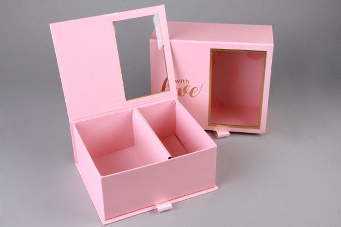 картинка Коробка прямоугольный Love с окошком 65842 (2-й из набора) 24х20х11см; Китай от магазина Флоранж